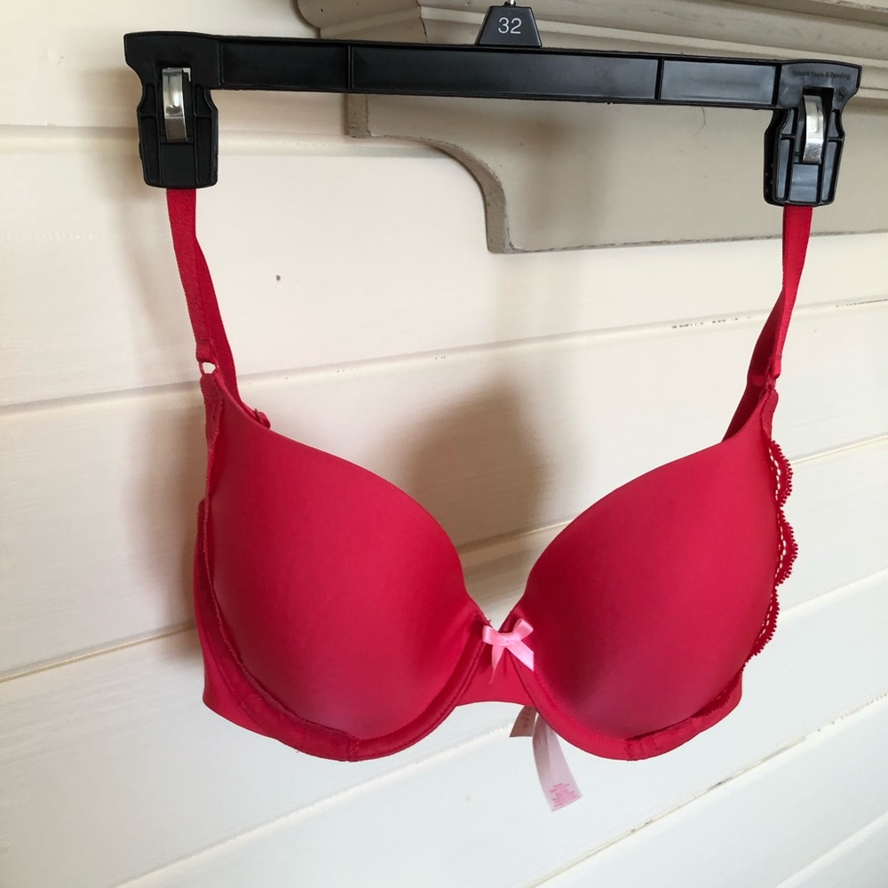 Victoria’s Secret Demi Bra